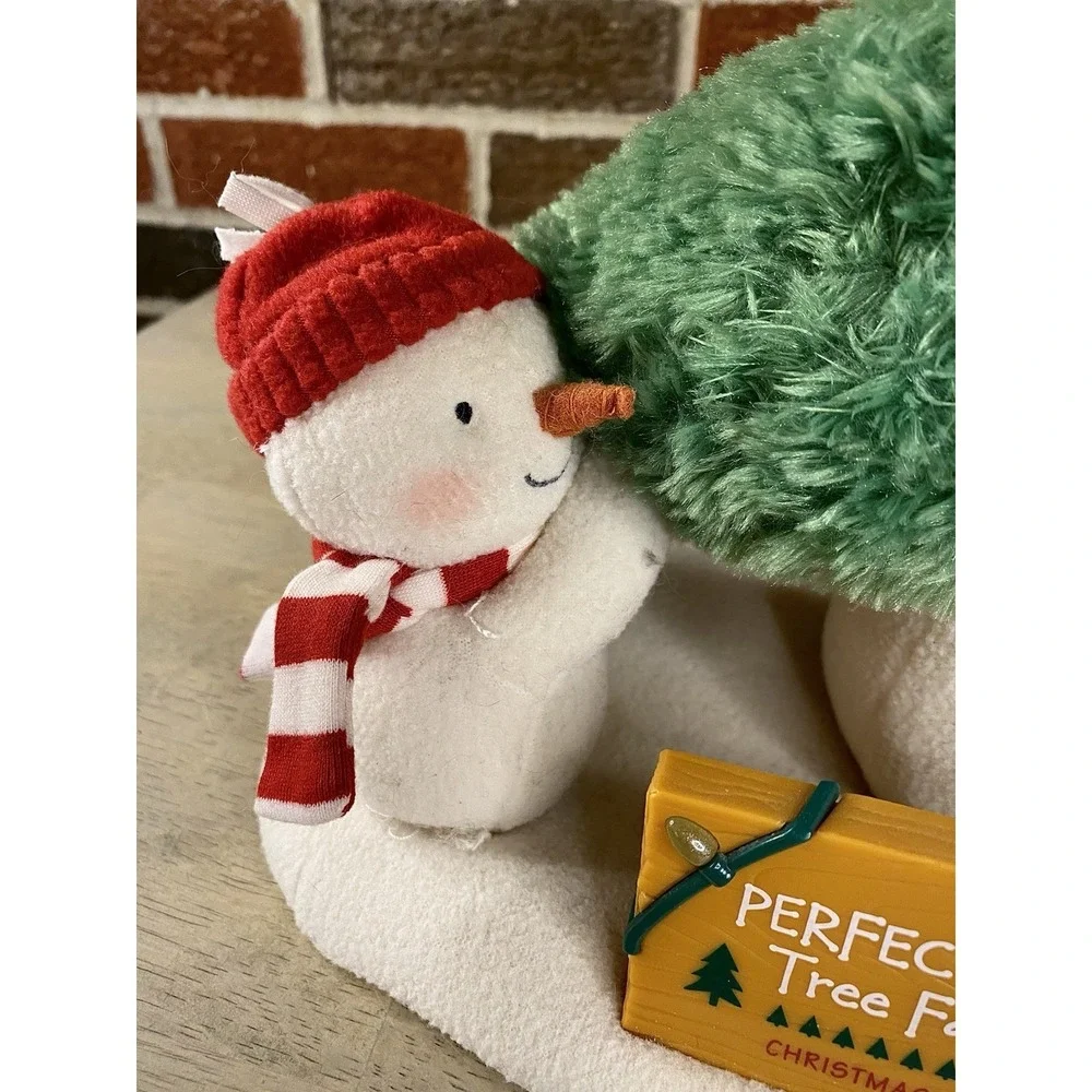 Hallmark 2014‎ Jingle Pals Perfect Pine Tree Farm Plush Animated Snowmen